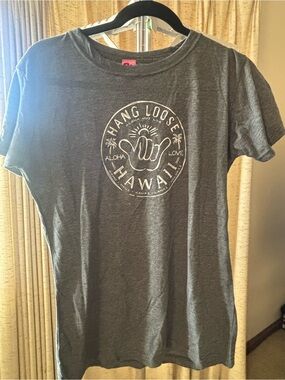 Hang Loose Hawaii Graphic Tee - Gray